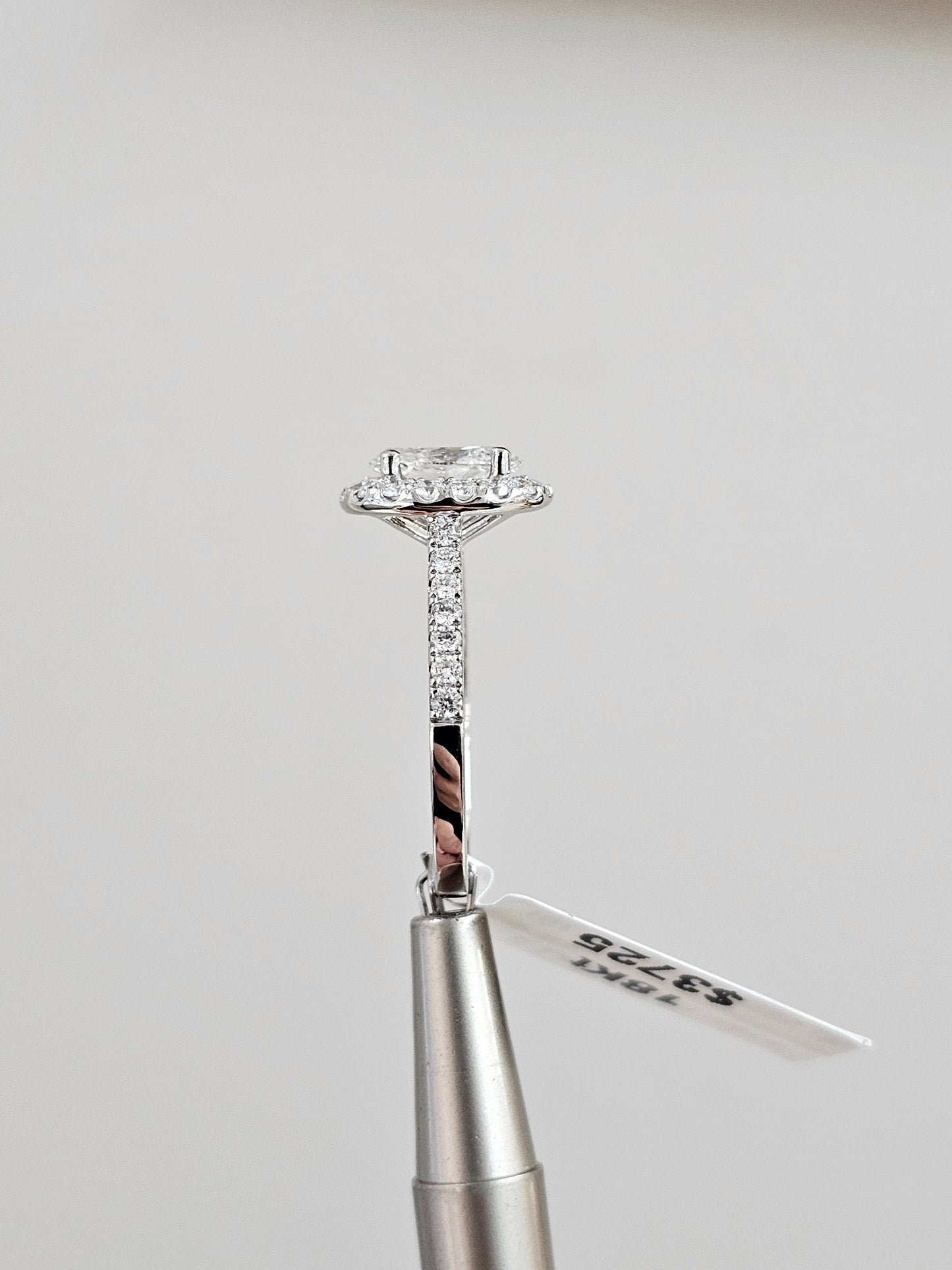 Diamond Ring (1.12 Ct VS1/E) White Gold