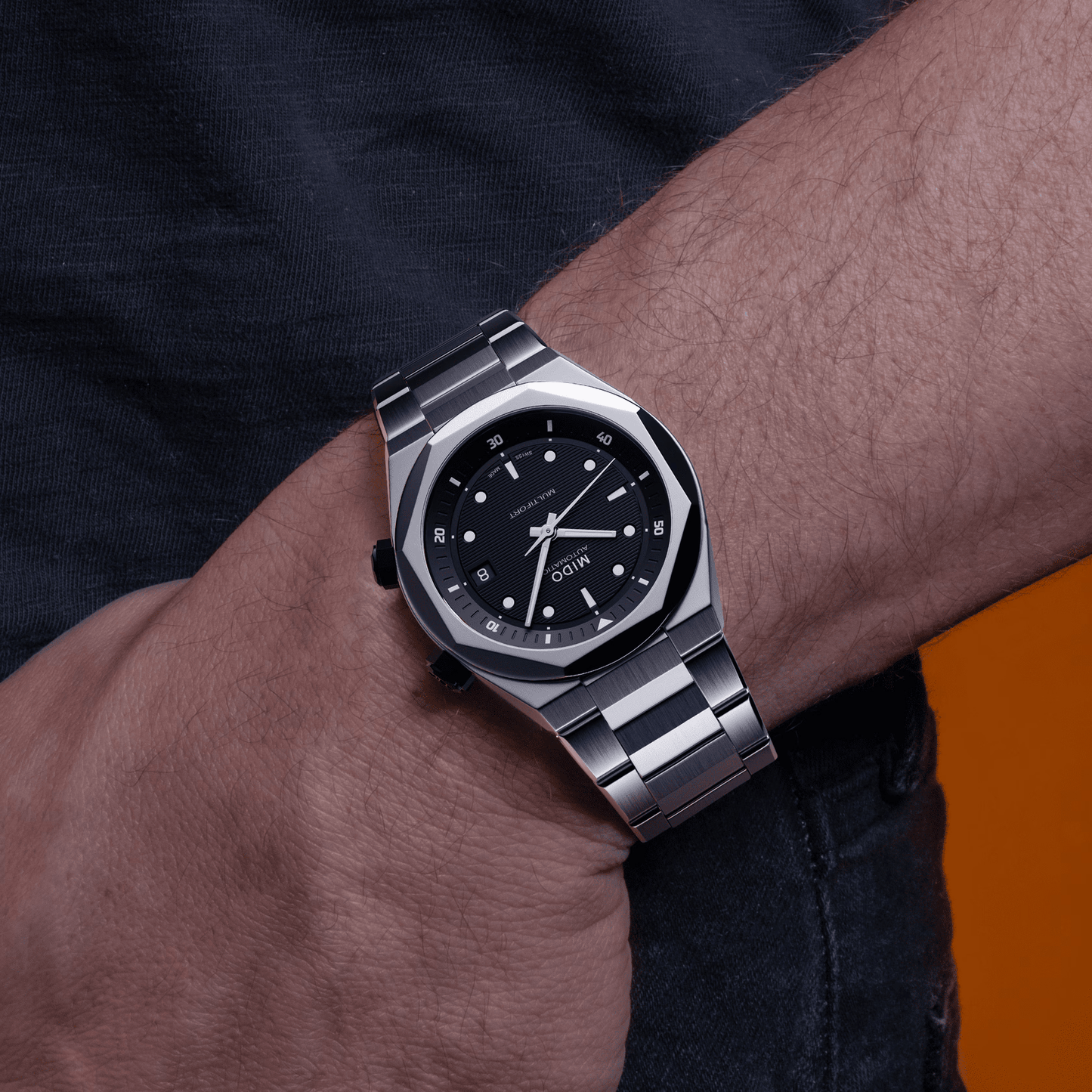 Multifort 8 Deux Couronnes (Noir, sur Bracelet)