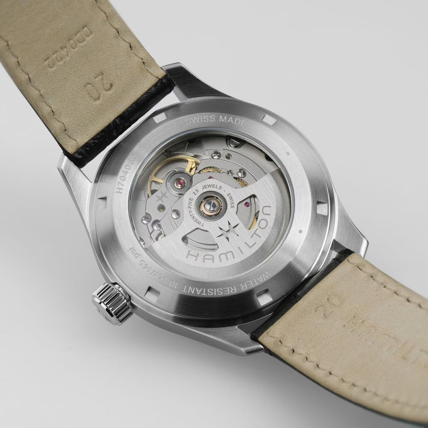 Montre Hamilton Khaki Field Murph 38 mm avec cadran blanc