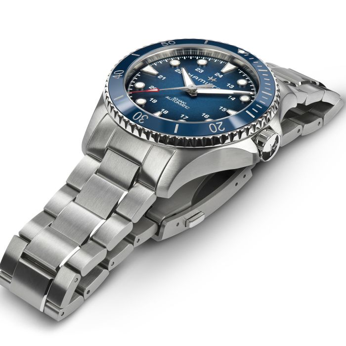 Montre Hamilton Khaki Navy Scuba automatique 43 mm