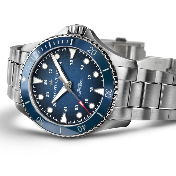 Montre Hamilton Khaki Navy Scuba automatique 43 mm