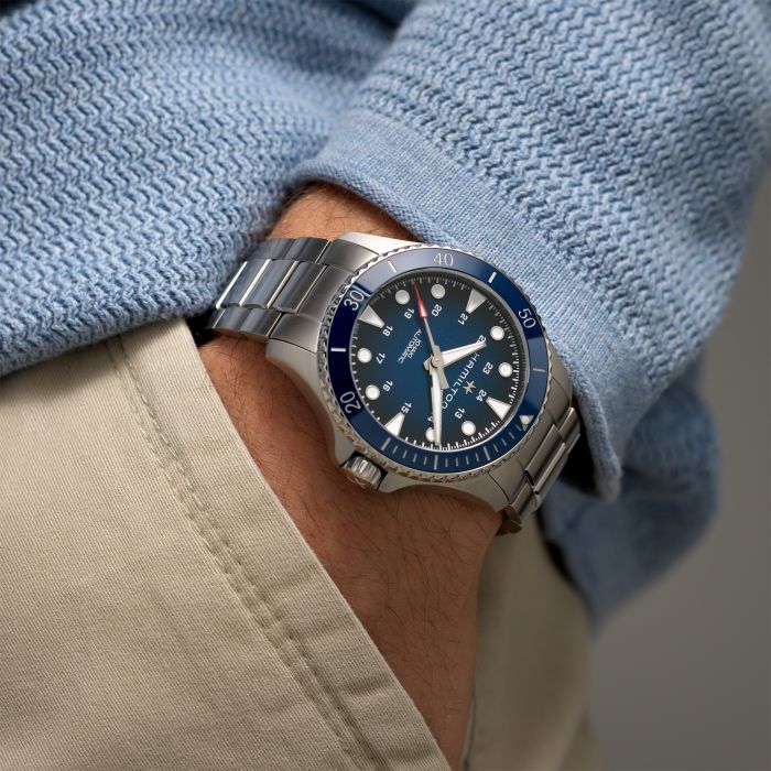 Montre Hamilton Khaki Navy Scuba automatique 43 mm