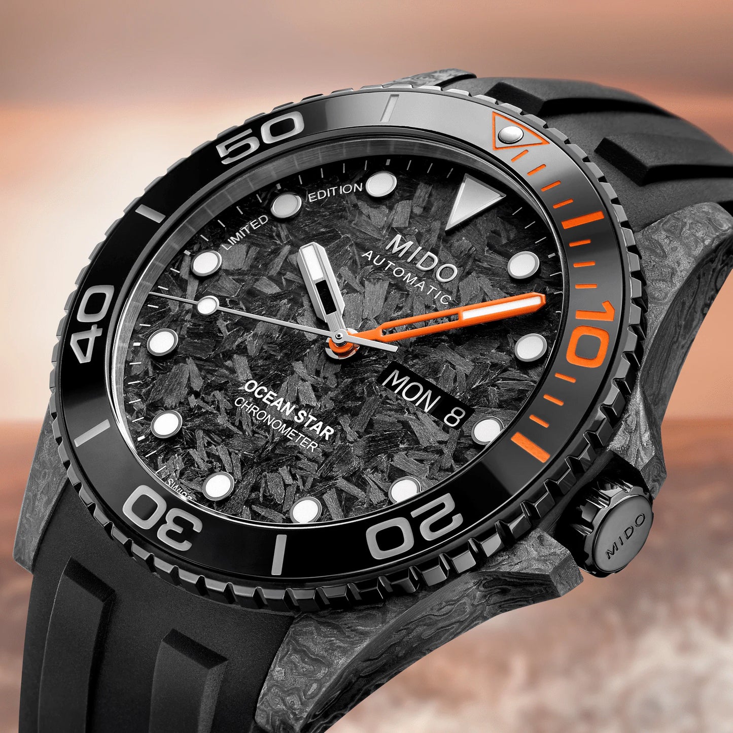 Mido Ocean Star 200C Carbone COSC Édition Limitée