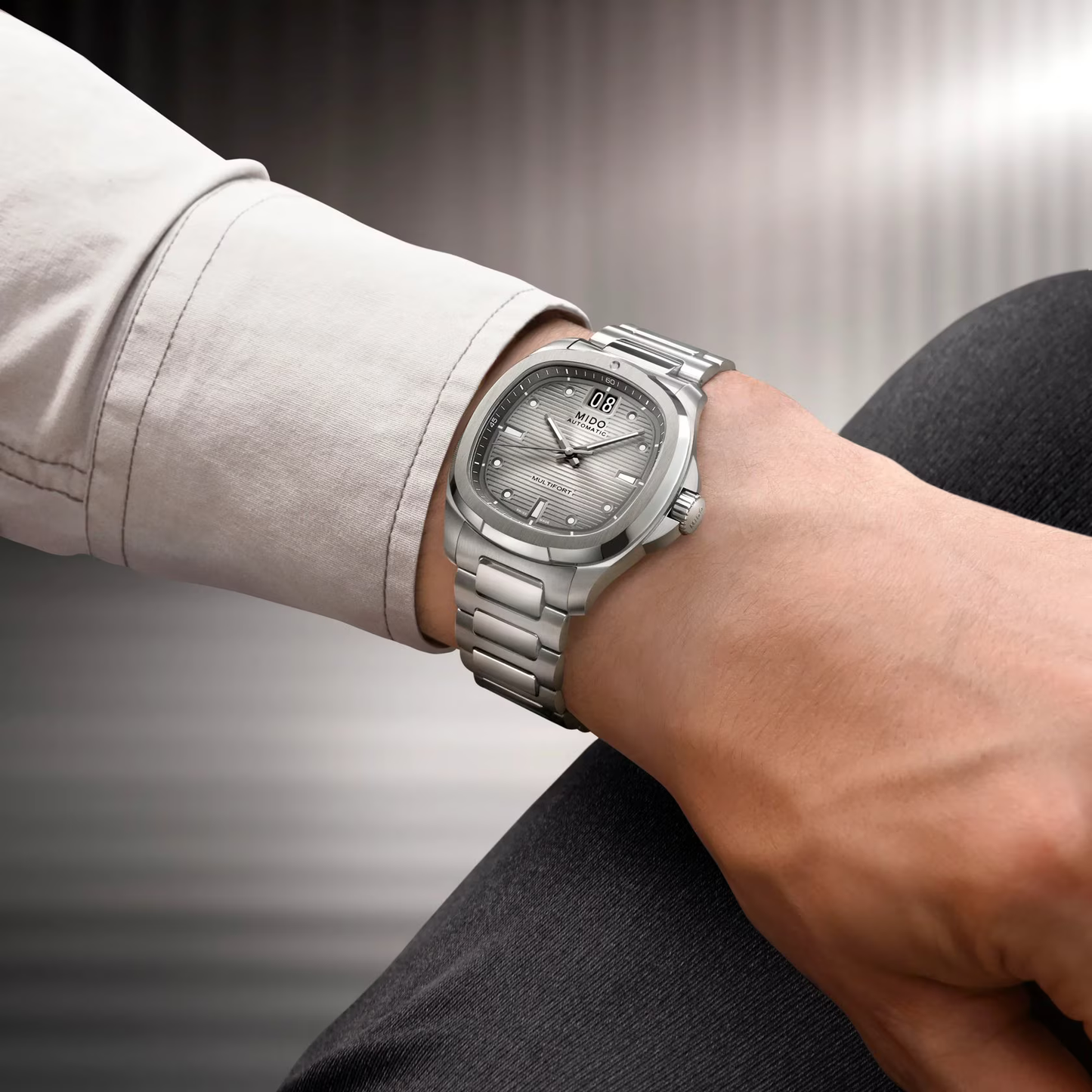 Mido Multifort TV Big Date Titanium