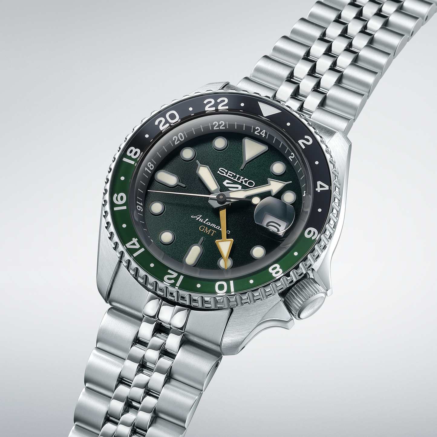 Seiko 5 Sports GMT