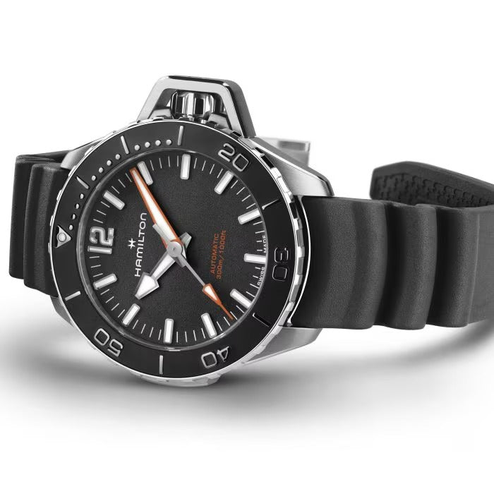Hamilton Khaki Navy Frogman Auto 41mm on Rubber Strap 30% OFF !