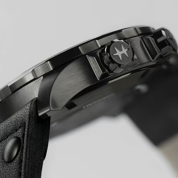 Montre Hamilton Khaki Aviation X-Wind Day Date Auto -30% !